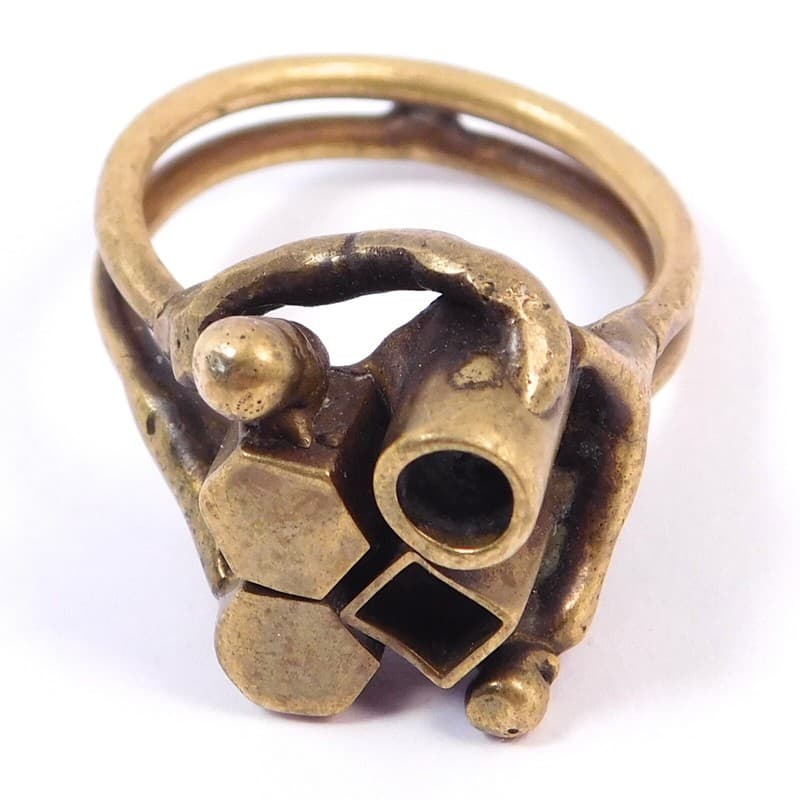 BRUTALIST BEAUTY BOLD BRONZE STATEMENT RING