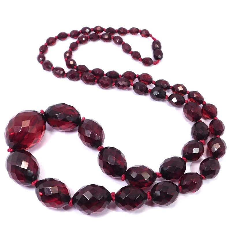 CHERRY AMBER BAKELITE BEAD NECKLACE 57 GRAMS 32 INCHES