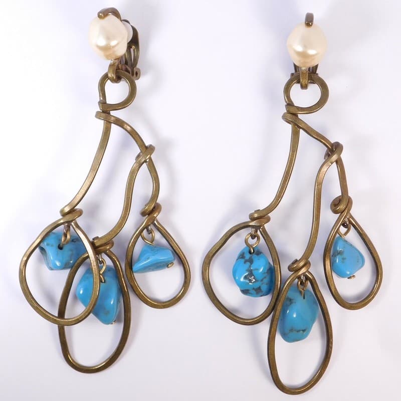 AVANT-GARDE ELEGANCE MARNI CLIP-ON EARRINGS