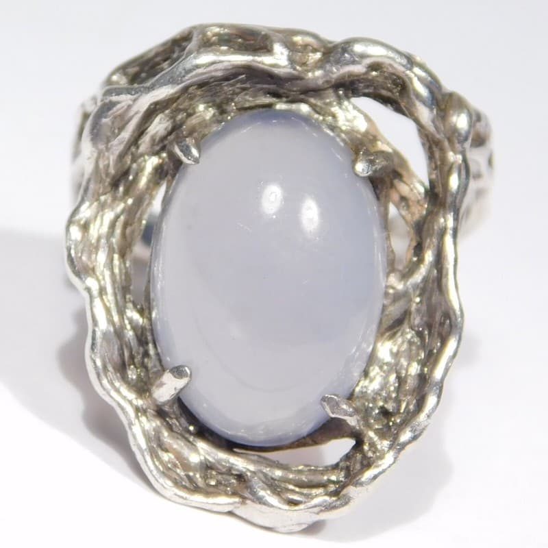 MODERNIST STERLING RING WITH CHALCEDONY MID CENTURY
