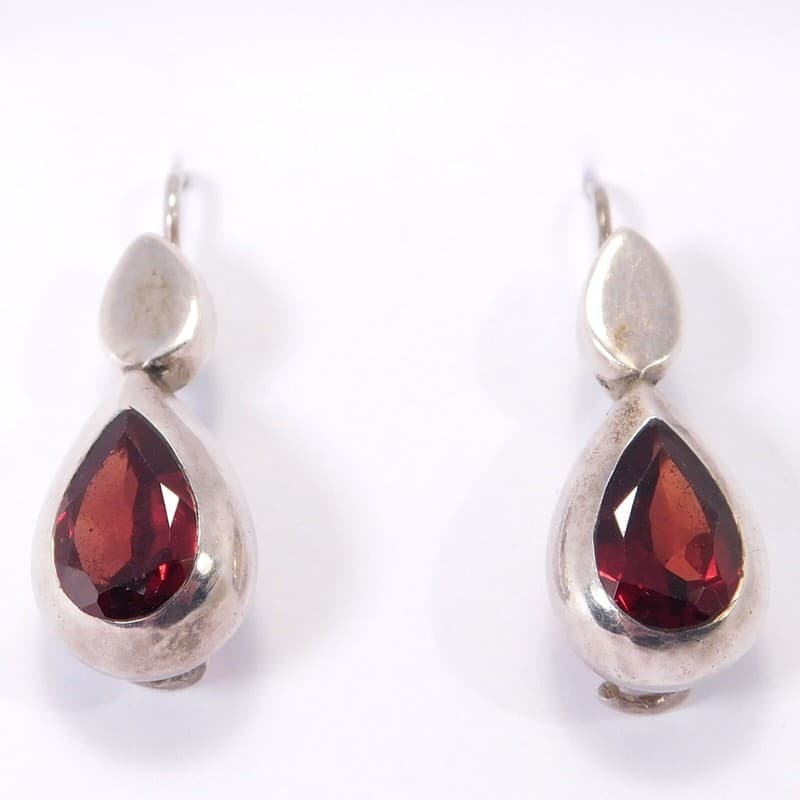 SIGNED STERLING SILVER GARNET DANGLE EARRINGS