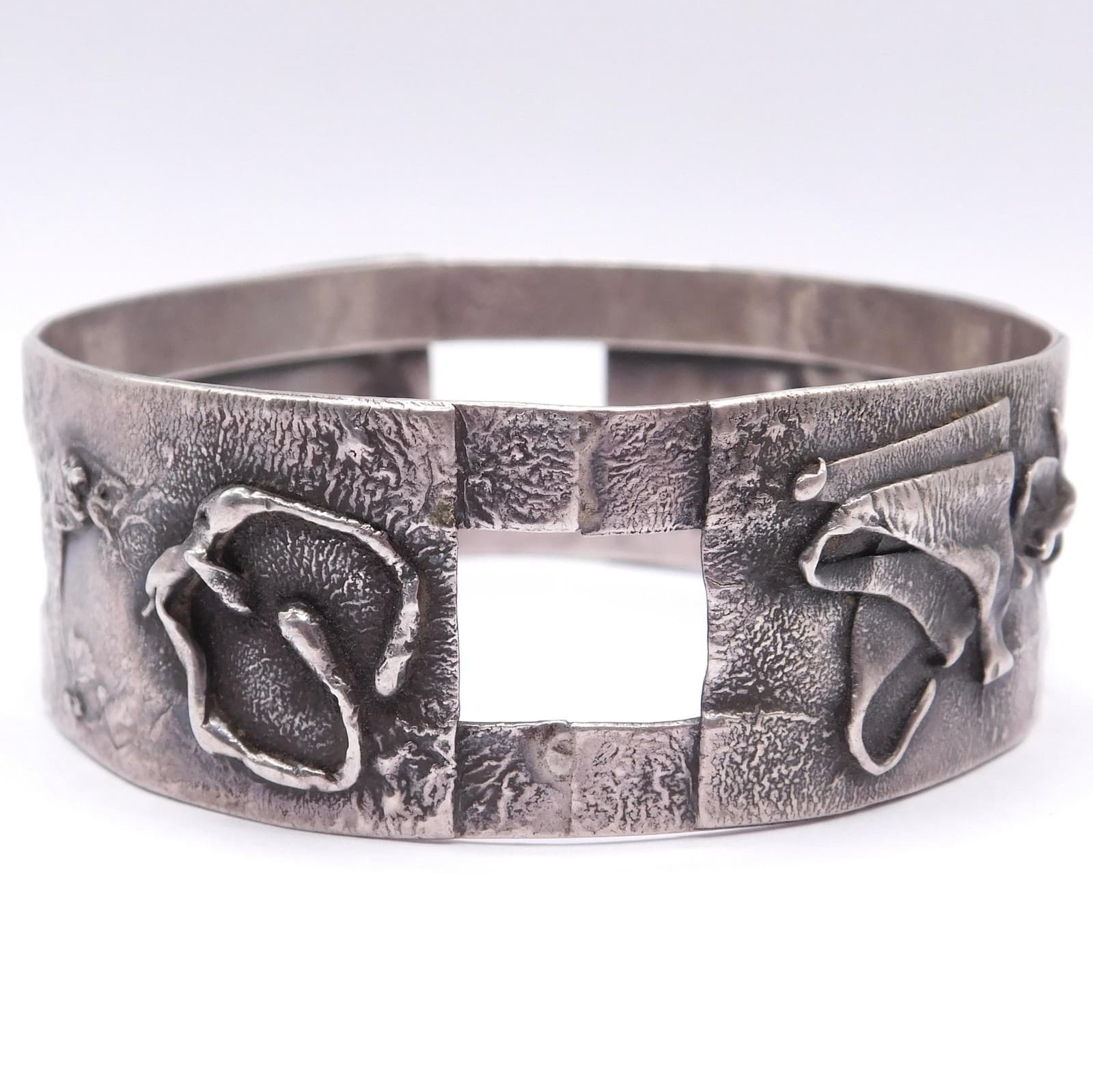 SIGNED BRUTALIST 835 SILVER MORPHED SHEETS CUFF BRACELET