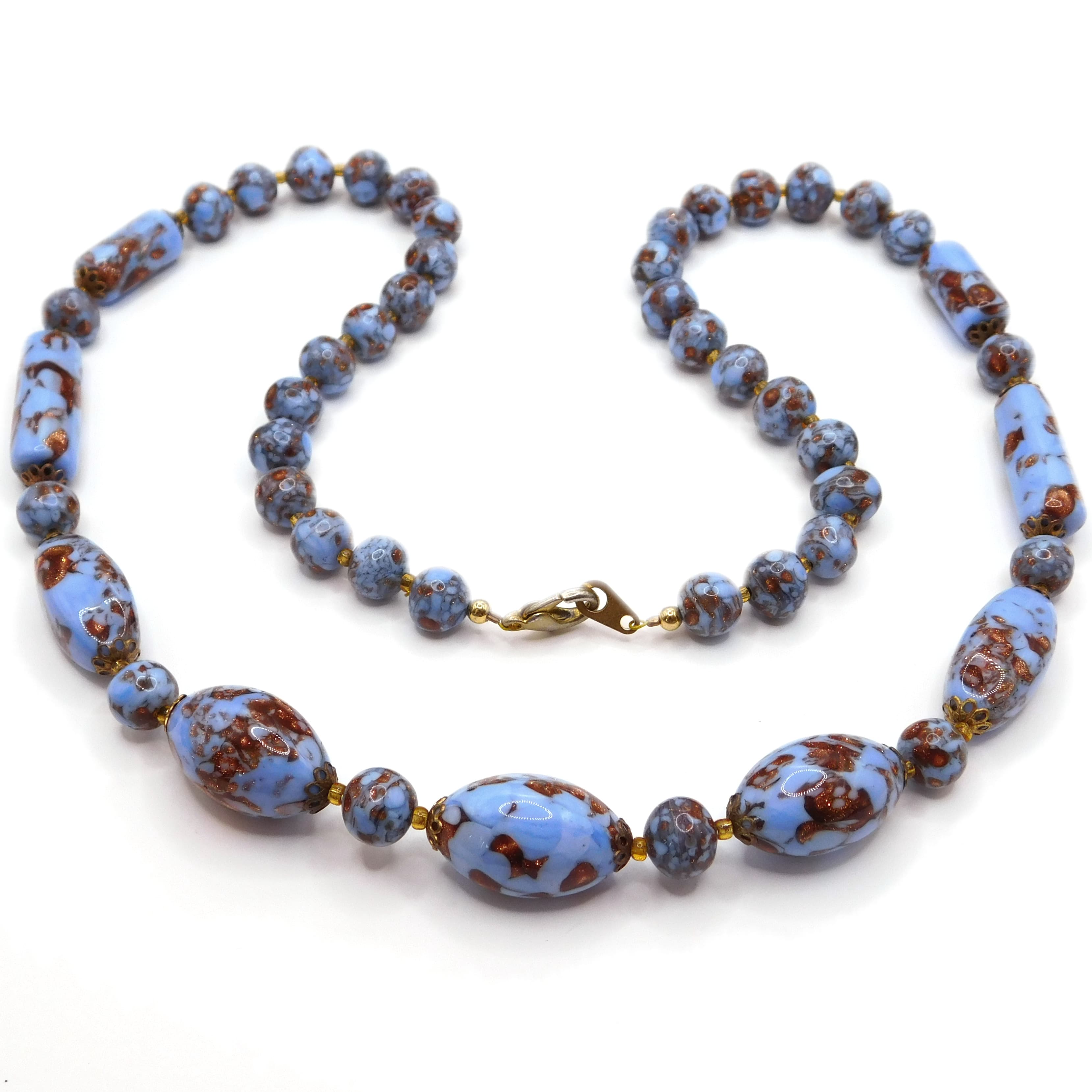 STUNNING VINTAGE LAVENDER VENETIAN GLASS BEAD NECKLACE GOLDSTONE SWIRLS