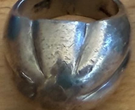 BOLD DOMED STERLING SILVER RING WITH CARVED RIBBED DESIGN