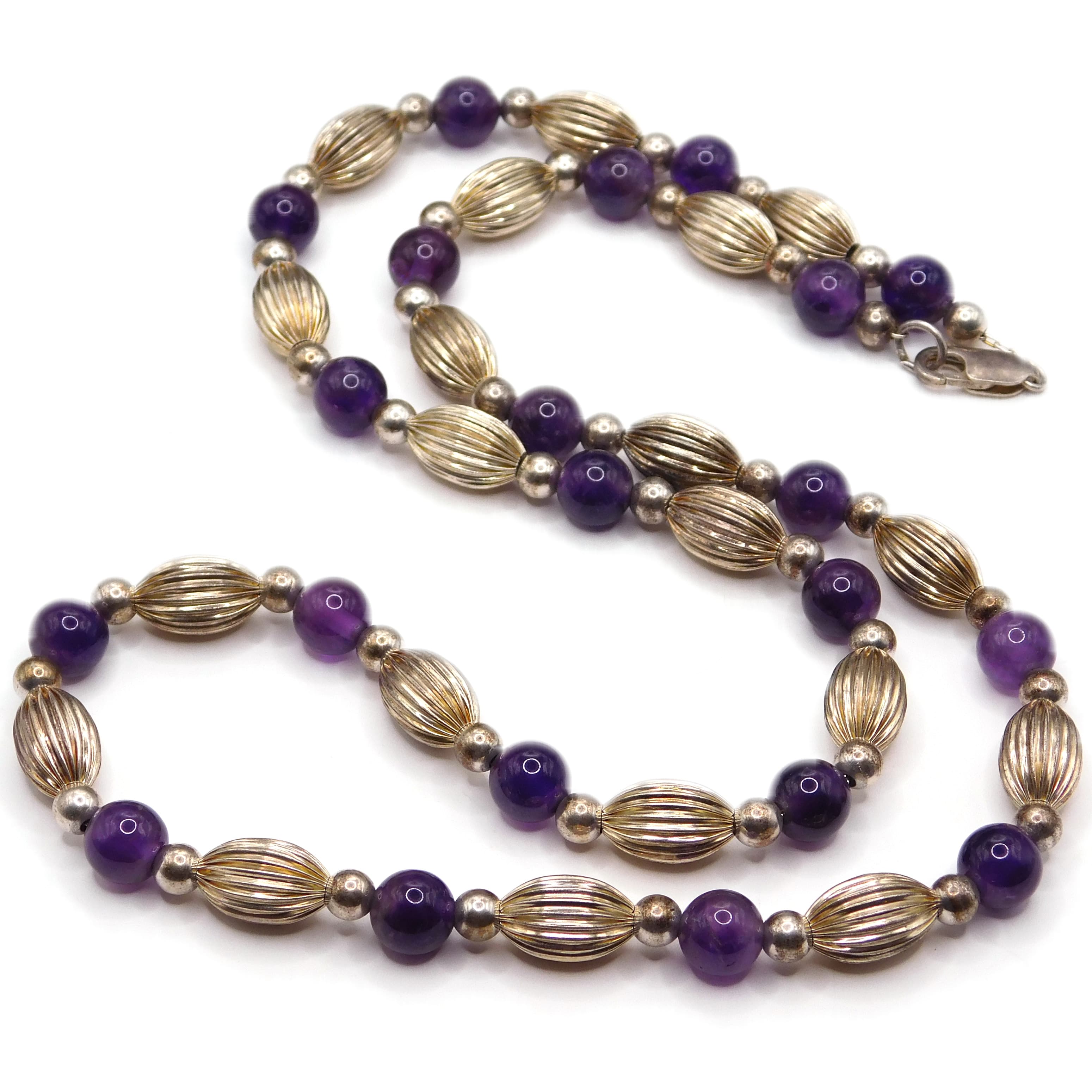 VINTAGE AMETHYST & STERLING SILVER FLUTED BEAD NECKLACE